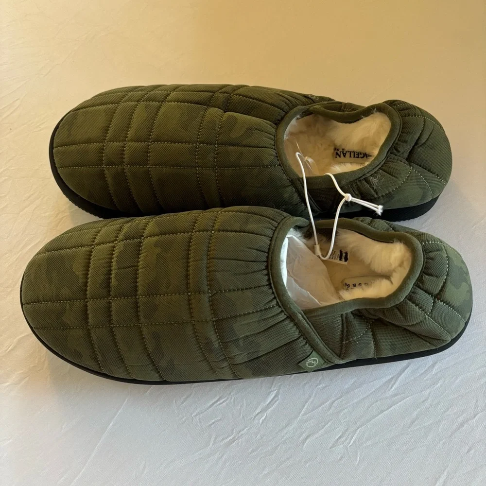 Magellan Outdoors Mens Puffer Slippers Green Camo Indoor Outdoor Size 11 D